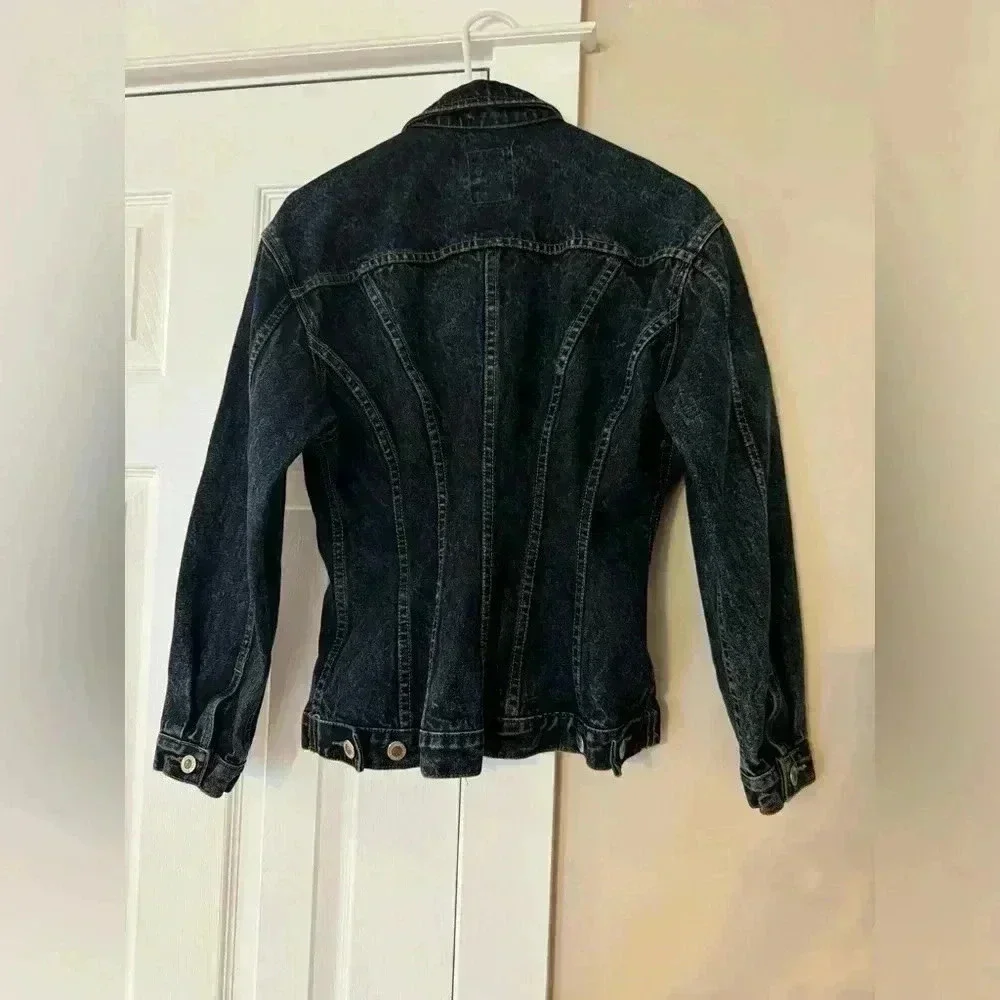 Vintage Jordache Frills fitted jean jacket Size Small - Picture 2 of 12